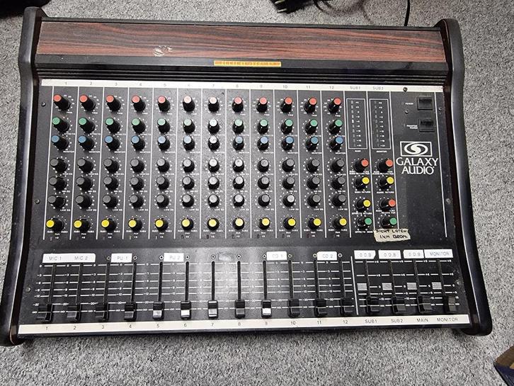 Mengpaneel Galaxy Audio M1202, Muziek en Instrumenten, Mengpanelen, Gebruikt, 5 tot 10 kanalen, Ophalen