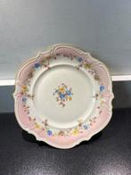 Bordje Hutschenreuther., Antiek en Kunst, Antiek | Servies los, Ophalen of Verzenden