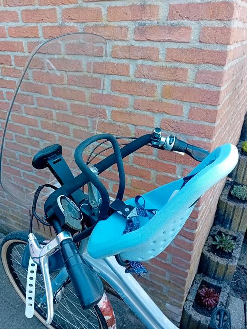 Yepp voorzitje fietszitje lichtblauw, Fietsen en Brommers, Fietsaccessoires | Fietsstoeltjes, Gebruikt, Ophalen