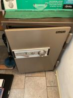 Brandkast met sluitel en code, Huis en Inrichting, Brandblussers en Brandkasten, Ophalen, Gebruikt
