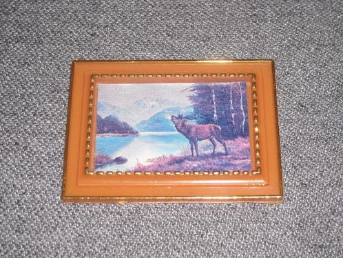 Lundby schilderij 'hert bij het meer', Verzamelen, Poppenhuizen en Toebehoren, Gebruikt, Poppenhuis, Ophalen of Verzenden