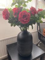 Grote vaas met kunstbloemen, Huis en Inrichting, Woonaccessoires | Kunstplanten en Kunstbloemen, Ophalen of Verzenden, Zo goed als nieuw