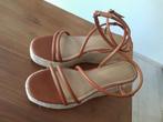Asos Design plateau sandalen espadrilles hak mt 40, Ophalen of Verzenden, Nieuw, Bruin, Sandalen of Muiltjes