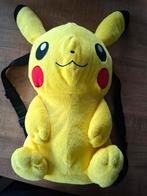 Pikachu knuffel/tas, Ophalen of Verzenden, Zo goed als nieuw, Overige typen