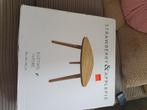 Houten bijzettafel Strawberry en Applepie, Minder dan 45 cm, Minder dan 55 cm, Rond, Nieuw