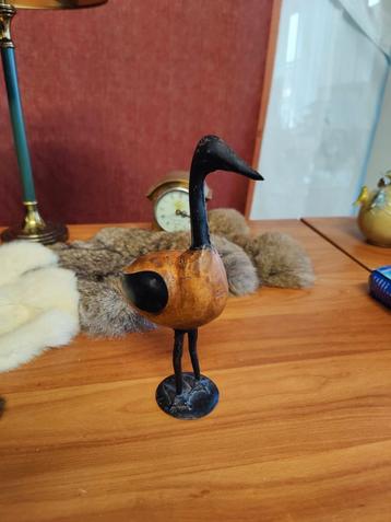 VINTAGE Houten Vogel op Metalen Voet | Folk Art Stijl Eend beschikbaar voor biedingen