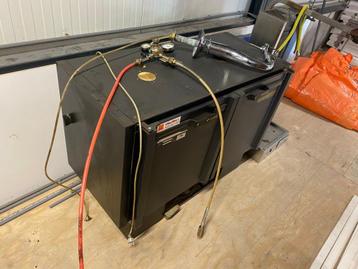 Biertap installatie, fustenkoeling, tapzuil, co2 meter beschikbaar voor biedingen