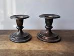 2 kandelaars voor kaarsen met mooie patina., Ophalen of Verzenden, Koper of Brons