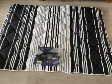 All season dekbed beschikbaar voor biedingen