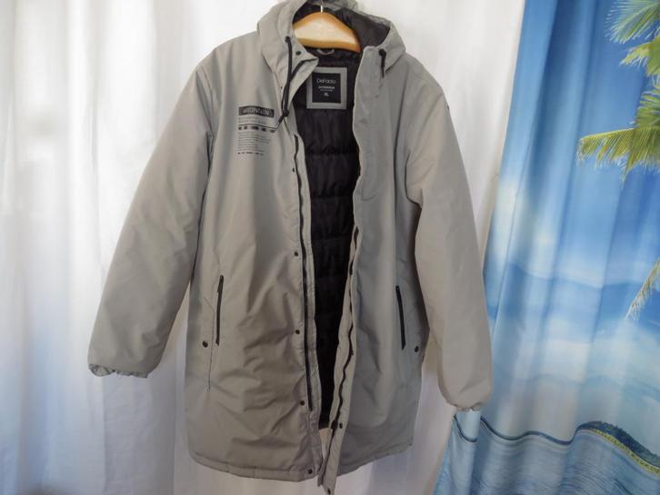 grijze  lange gewatteerde jas met winkelhaak  XL DeFacto, Kleding | Heren, Jassen | Winter, Gedragen, Maat 52/54 (L), Grijs, Ophalen of Verzenden