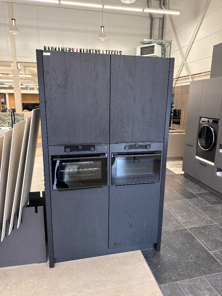 Showroom keuken, Huis en Inrichting, Keuken | Complete keukens, Ophalen, Overige materialen, Zwart, Overige typen