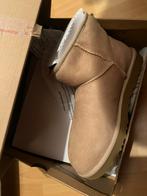 Nieuwe ugg beige maat 41, Kleding | Dames, Schoenen, Beige, Lage of Enkellaarzen, Nieuw, Ophalen of Verzenden