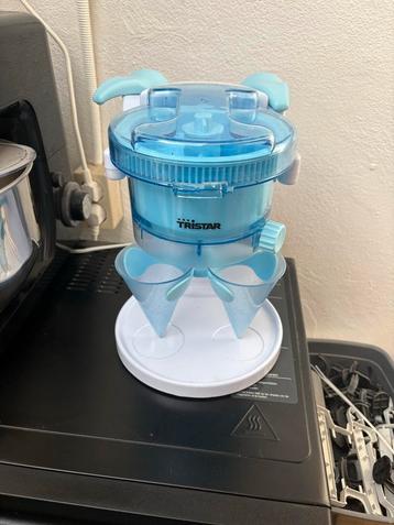 Tristar Slushy Maker + Siroop & Bekers beschikbaar voor biedingen