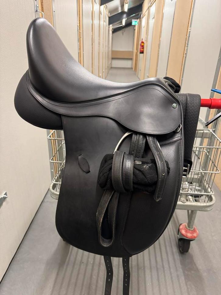 Arena dressuurzadel nieuw, Dieren en Toebehoren, Paarden en Pony's | Hoofdstellen en Tuigage, Nieuw, Dressuur, Ophalen of Verzenden