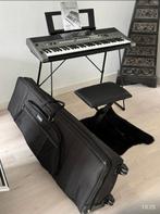 Yamaha PSR-E443 Keyboard met Accessoires, Muziek en Instrumenten, 61 toetsen, Aanslaggevoelig, Yamaha, Ophalen of Verzenden