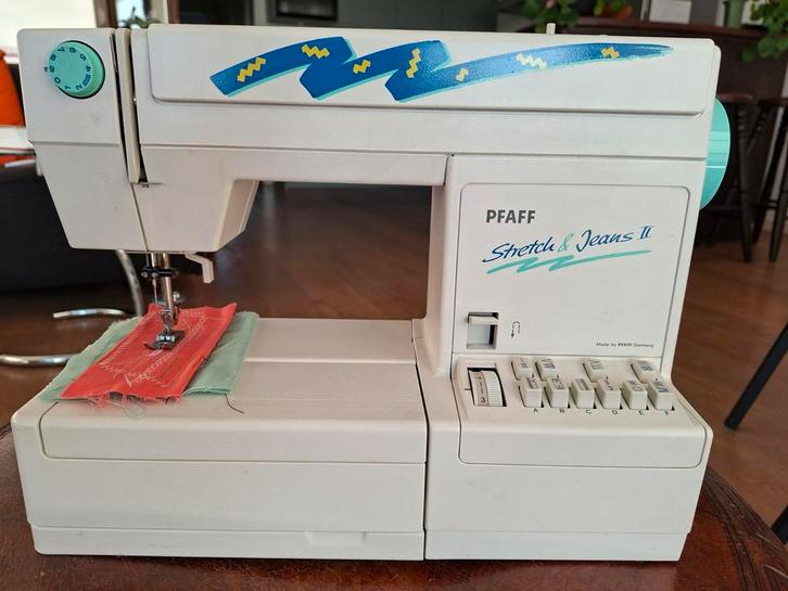 Pfaff Stretch & Jeans Naaimachine, Hobby en Vrije tijd, Naaimachines en Toebehoren, Gebruikt, Naaimachine, Pfaff, Ophalen