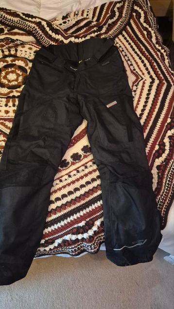 Motorbroek van Macna, maat S beschikbaar voor biedingen