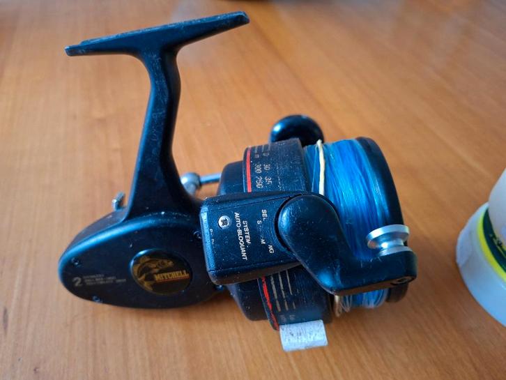 zeemolen mitchell 498, Watersport en Boten, Hengelsport | Zeevissen, Zo goed als nieuw, Molen, Ophalen of Verzenden