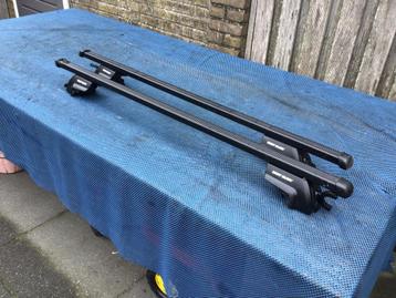 Mont Blanc Dakdragers - Gesloten Dakrails met Gaatjes beschikbaar voor biedingen