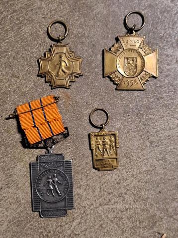 Oude Wandelmedailles - Set van 4 beschikbaar voor biedingen