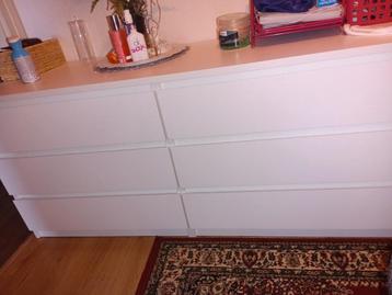 Ladekast .Twee maanden oud.Verkoop ivm verhuizen