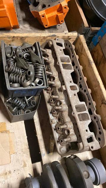 Chevy 350 cilinderkoppen mickey mouse beschikbaar voor biedingen