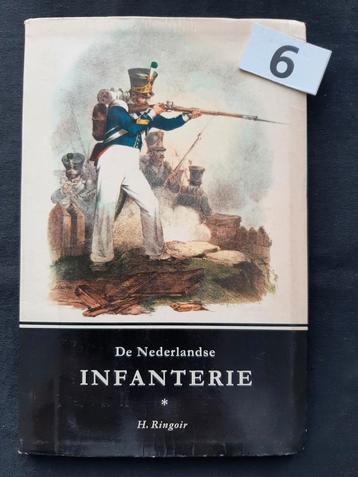 De Infanterie beschikbaar voor biedingen