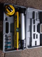 Laser waterpas, Doe-het-zelf en Verbouw, Meetapparatuur, Ophalen of Verzenden, Zo goed als nieuw, Overige meters