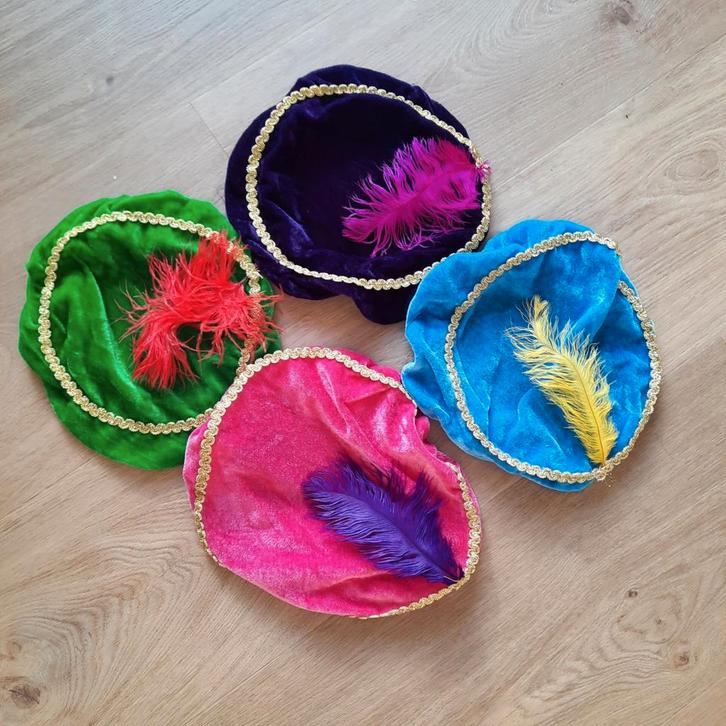 Pietenmutsjes, Kinderen en Baby's, Carnavalskleding en Verkleedspullen, Nieuw, Jongen of Meisje, 104 of kleiner, Ophalen of Verzenden