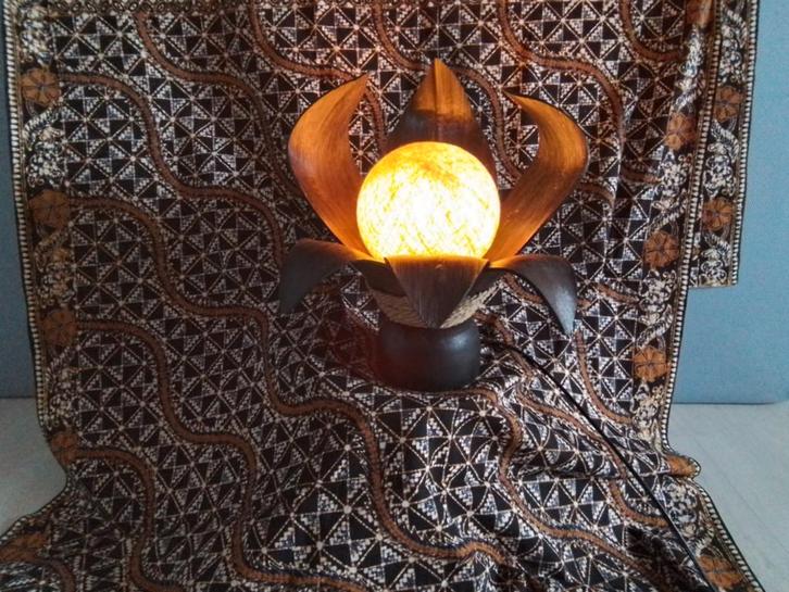 Handgemaakte Indonesische Tafellamp Palmblad, Huis en Inrichting, Lampen | Vloerlampen, Ophalen of Verzenden