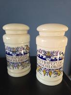 Twee apothekerspotten 1962 – Koninklijk Goedewaagen, Ophalen