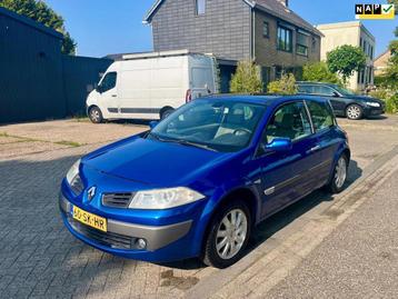 Renault Mégane 1.6-16V Tech Line - Nieuwe APK! beschikbaar voor biedingen