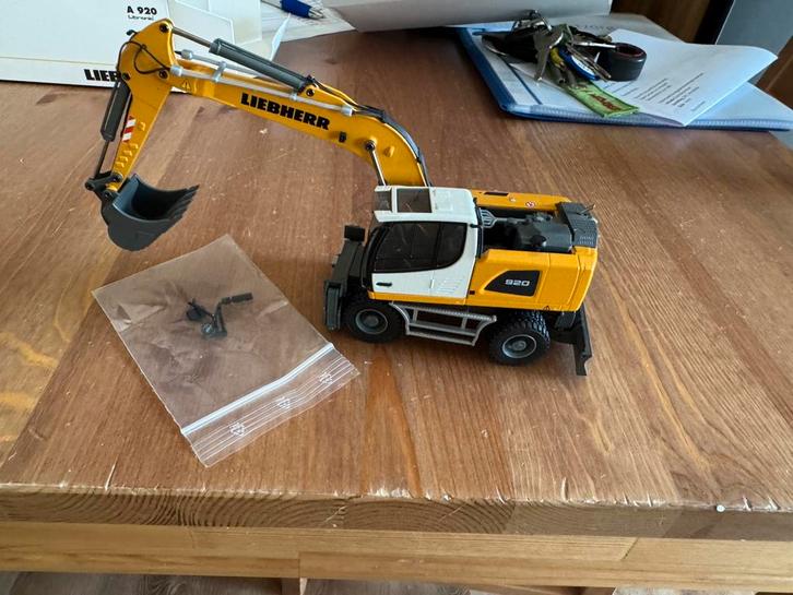 NZG 1:50 Liebherr, Hobby en Vrije tijd, Modelauto's | 1:50, Nieuw, Hijskraan, Tractor of Landbouw, Ophalen of Verzenden