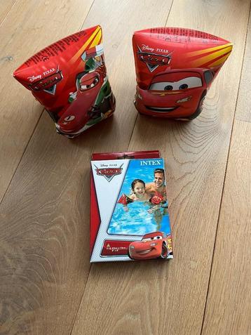 Zwembandjes Cars 3-6 jaar (18-30kg) beschikbaar voor biedingen