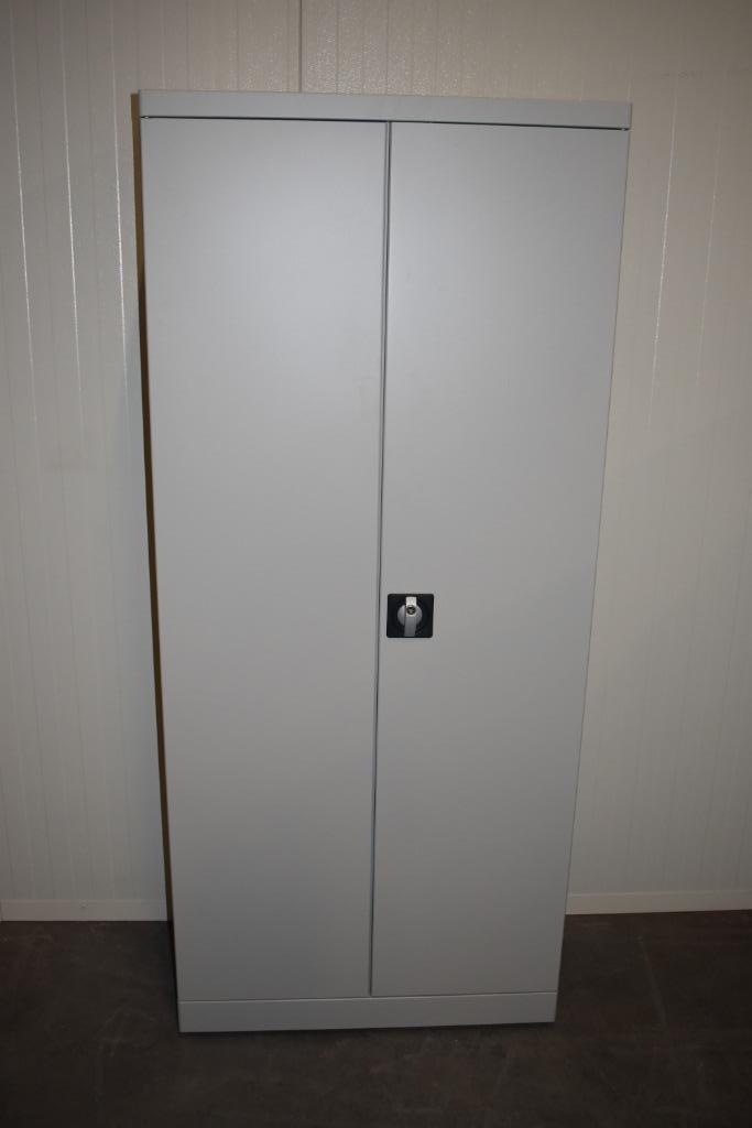 Stalen lichtgrijze draaideurkast/archiefkast/opbergkast, Huis en Inrichting, Kasten | Roldeurkasten en Archiefkasten, Nieuw, 150 tot 200 cm