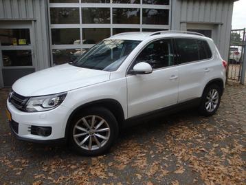 Volkswagen Tiguan 1.4 TSI Sport&Style / Trekhaak (bj 2015) beschikbaar voor biedingen