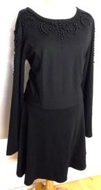 Zwarte kraaltjes bewerkte jurk van designer Pierre Cardin! L, Kleding | Dames, Verzenden, Zwart, Maat 42/44 (L), Zo goed als nieuw
