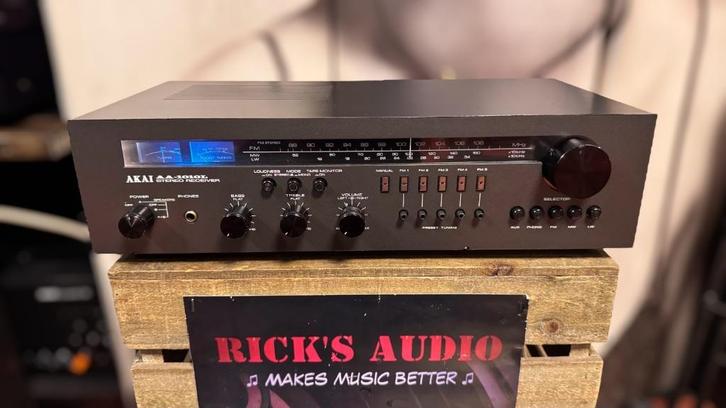 Akai AA-1010L | Stereo Receiver MÉT Phono en GARANTIE, Audio, Tv en Foto, Versterkers en Receivers, Zo goed als nieuw, Stereo