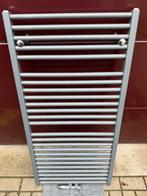 Badkamer radiator, Doe-het-zelf en Verbouw, Verwarming en Radiatoren, Ophalen, Radiator, Zo goed als nieuw, 60 tot 150 cm