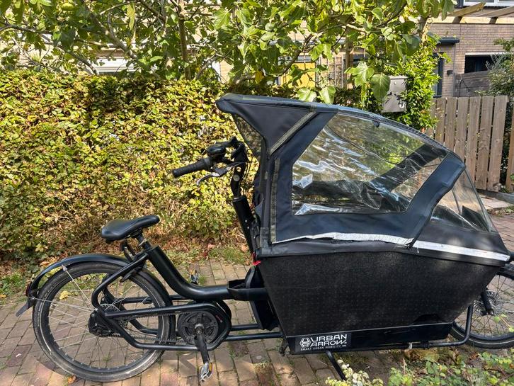 Urban Arrow Bakfiets 2017 - Inclusief Regenhuif & Extra Bank, Fietsen en Brommers, Fietsen | Bakfietsen, Gebruikt, Overige merken