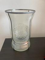 Glazen windlicht/vaas met metalen strips, Huis en Inrichting, Gebruikt, Overige kleuren, Ophalen of Verzenden, Glas