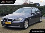 BMW 3-serie 318i*Airco*Cruise*Panodak*Historie*Rijklaar, Achterwielaandrijving, Bedrijf, Handgeschakeld, Startonderbreker