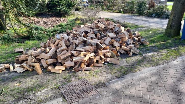Gedroogd & vers gekloofd haardhout, Tuin en Terras, Haardhout, Blokken, Minder dan 3 m³, Ophalen