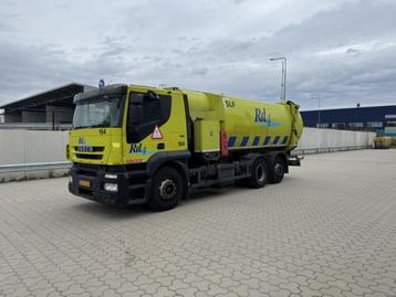 Vuilniswagen zijlader Iveco beschikbaar voor biedingen