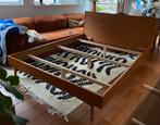 Vintage bed 160x200 massief hout, Huis en Inrichting, Slaapkamer | Bedden, Ophalen, Tweepersoons, Zo goed als nieuw, 200 cm