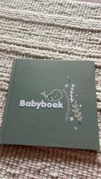 Jacqueline Pieterson - Babyboek vierkant groen, Boeken, Kinderboeken | Baby's en Peuters, Ophalen of Verzenden, Zo goed als nieuw