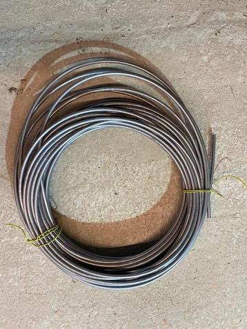 2 x Rehau meerlagenbuis 12x1,7  beschikbaar voor biedingen