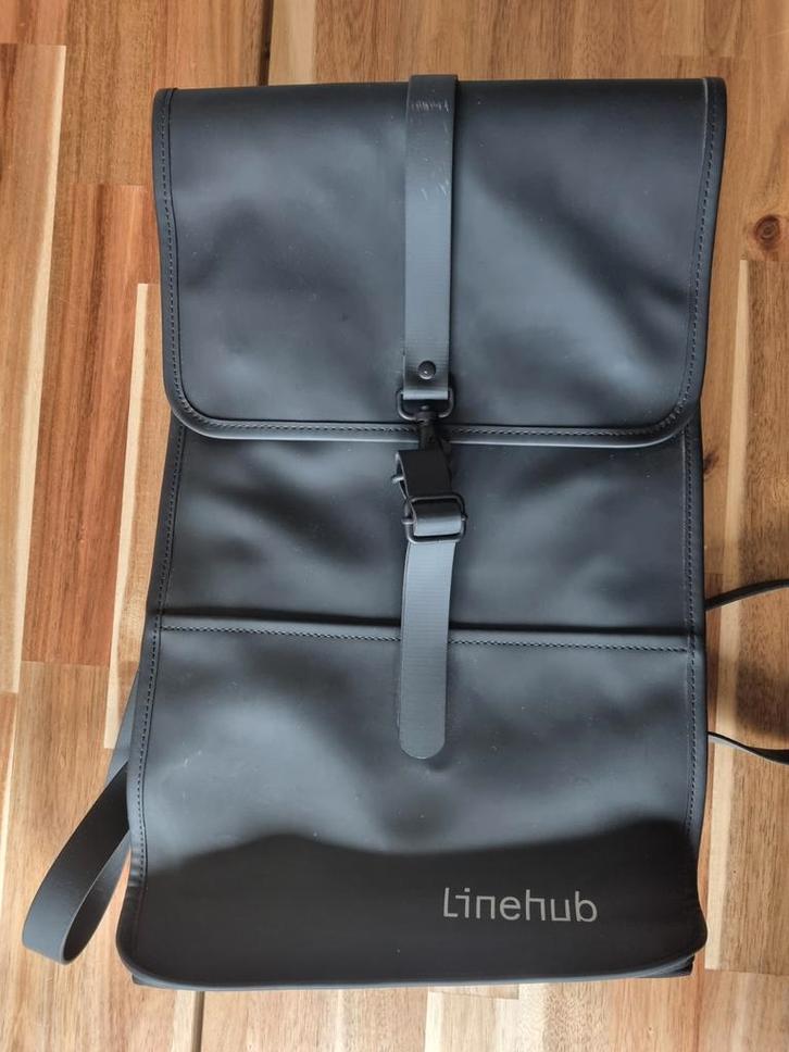 Rains W3 Rugzak 13L - Nieuwstaat, Sieraden, Tassen en Uiterlijk, Tassen | Rugtassen, Nieuw, Overige merken, 25 tot 40 cm, 30 tot 45 cm