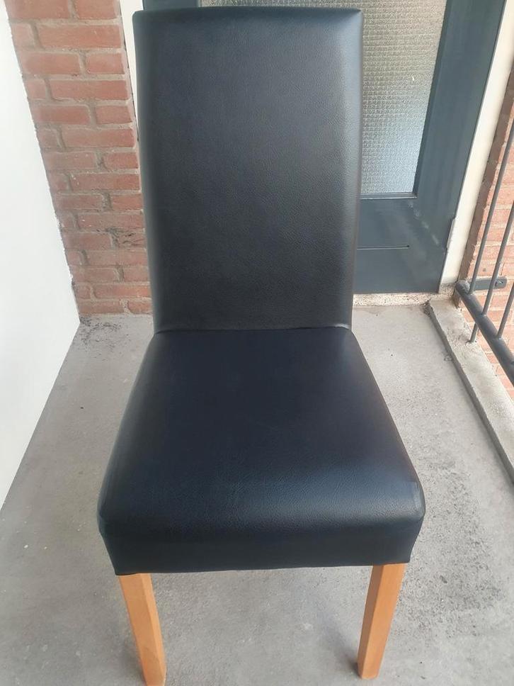 Eetkamerstoelen kunstof/hout zwart, Huis en Inrichting, Stoelen, Gebruikt, Vier, Hout, Zwart, Ophalen