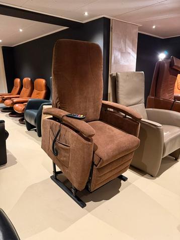 Fitform 570 fauteuil in topstaat. beschikbaar voor biedingen